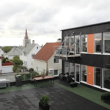 Flotmyrgarden Apartahotel 3*