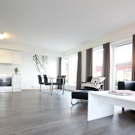 Flotmyrgarden Apartahotel 3*