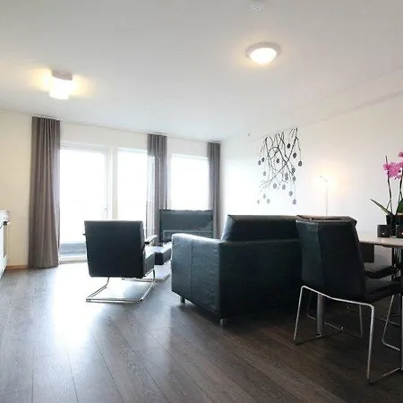 Flotmyrgarden 3* 海宁格松